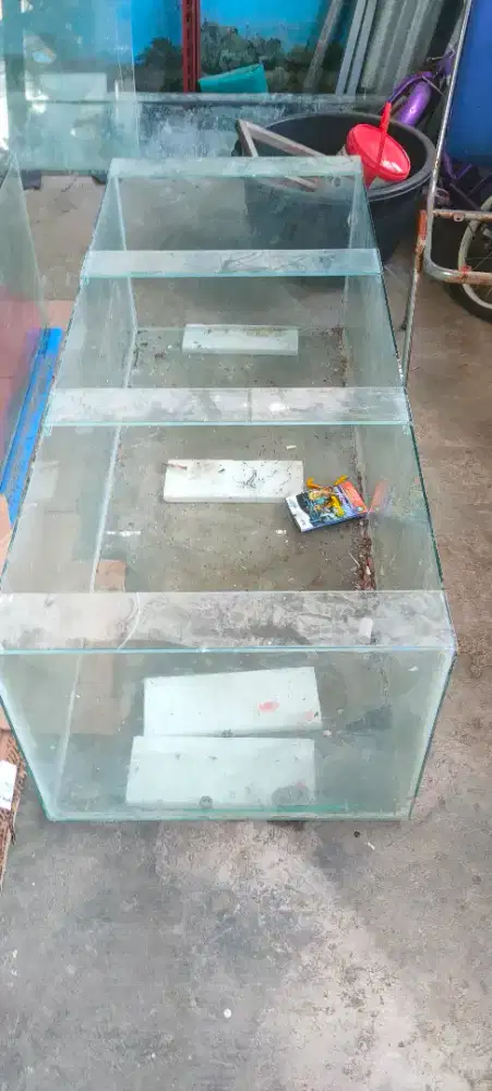 aquarium 149 x 57 x 55cm