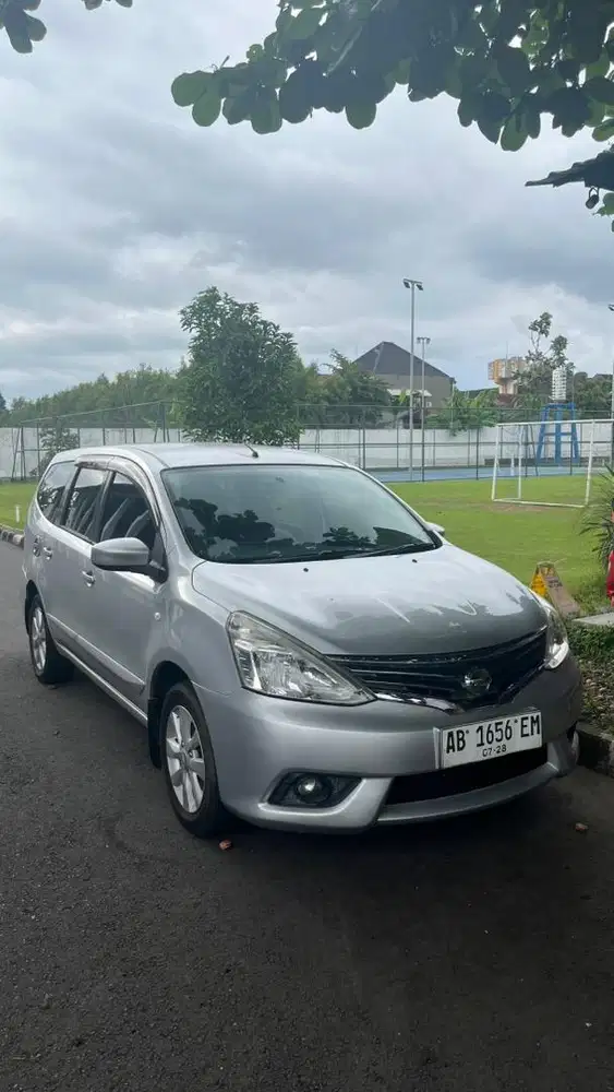 Grand Livina XV 2014