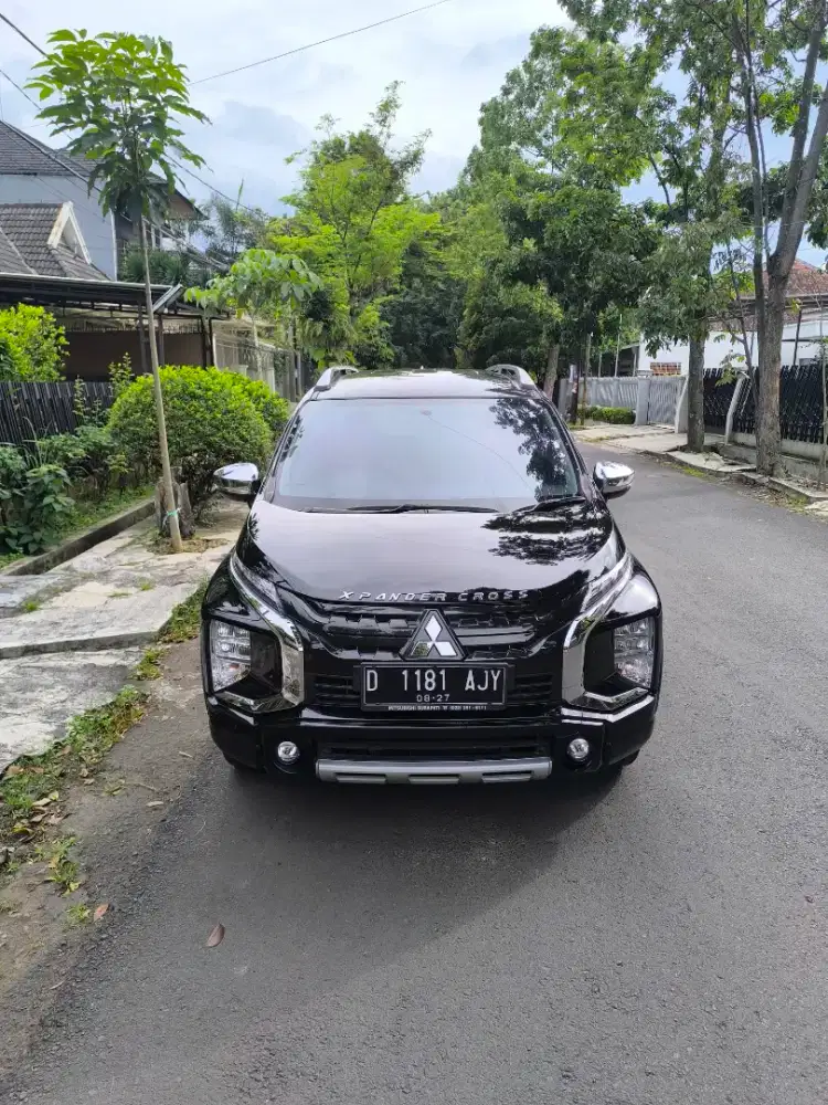 Xpander new cross manual 2022 hitam