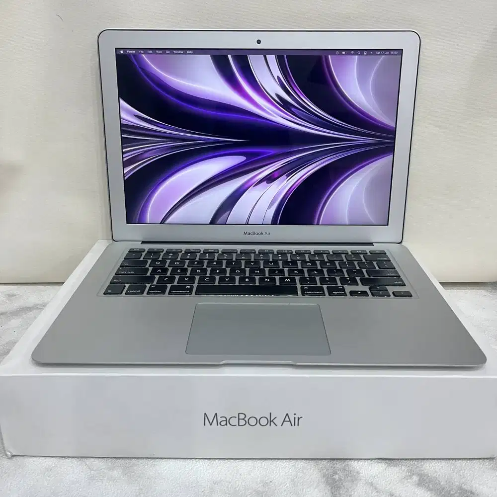 MacBook Air 13 inch 2017 8/128GB Fullset