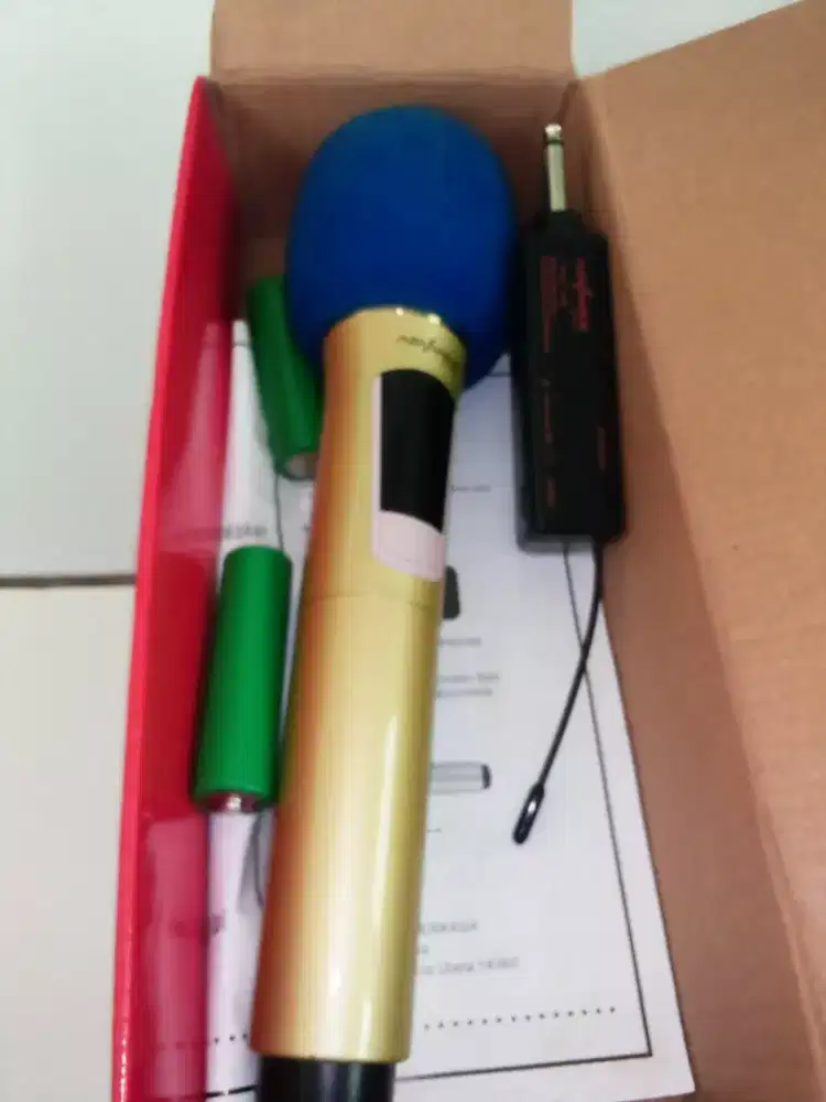 Advance mic wireless