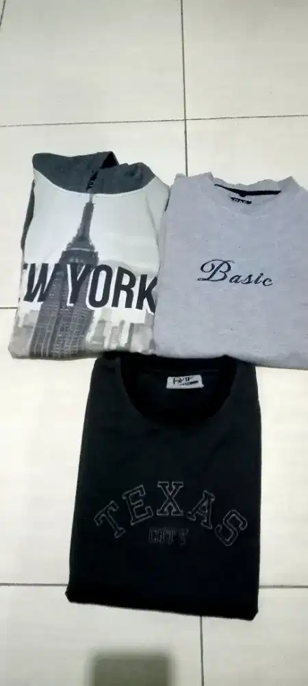 Harga Baju lengan Panjang hrg 120 K Sz M