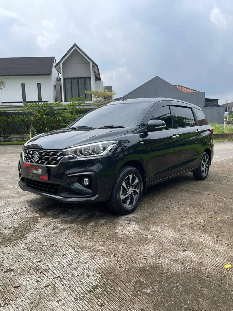 Suzuki Ertiga GX Hybrid AT 2022