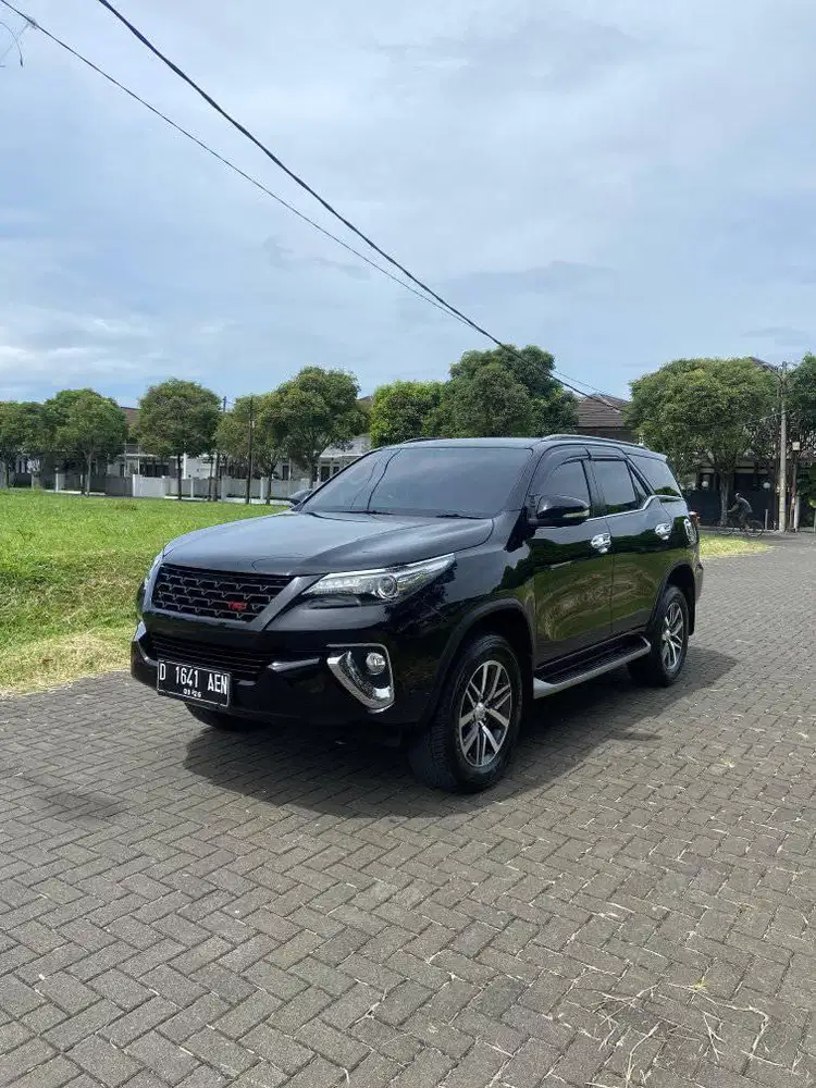 Toyota Fortuner Vrz 2.4 diesel thn 2016