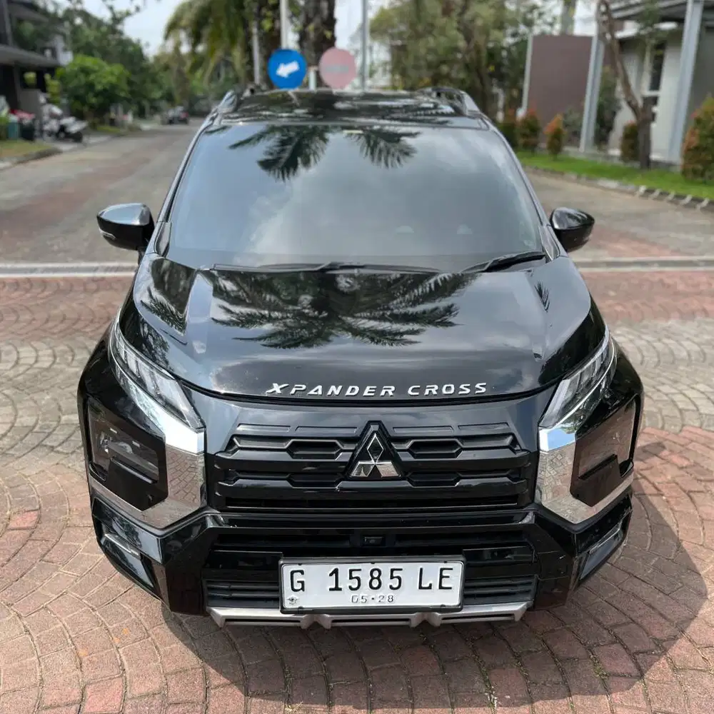 Mitsubishi Xpander Cross Premium CVT Matic 2022 ISTIMEWA DP Minim XL7