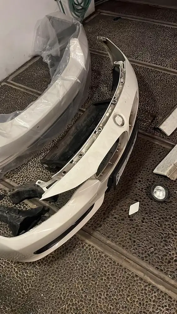 Bemper F30 luxury mulus ori