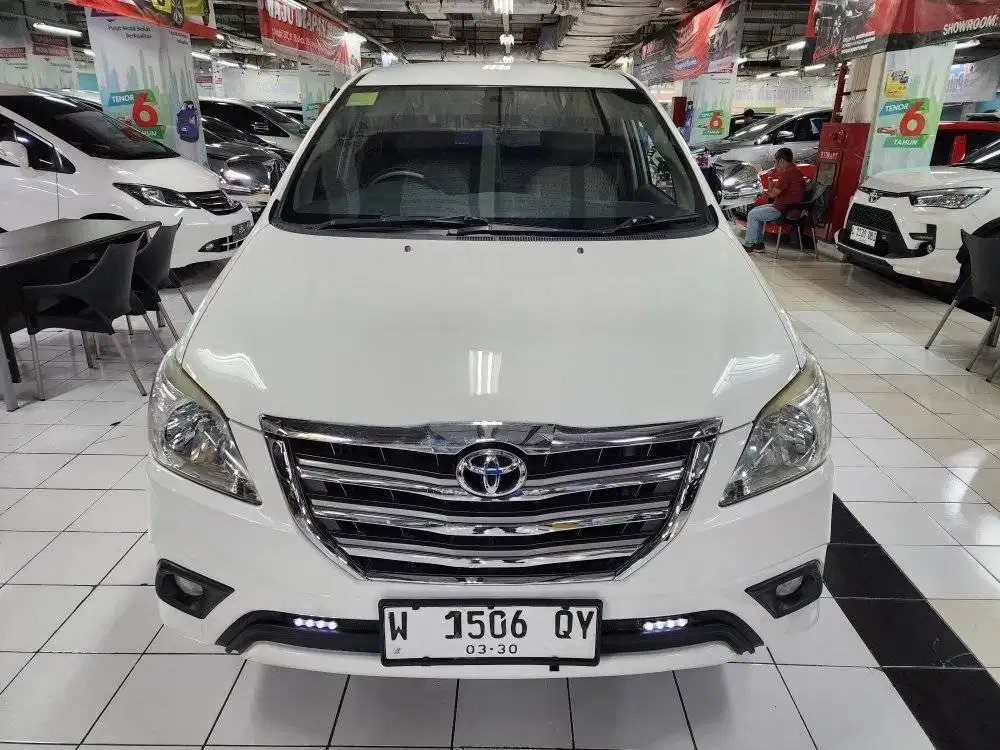 TOYOTA GRAND INNOVA 2.0 G BENSIN MANUAL 2015 SURABAYA