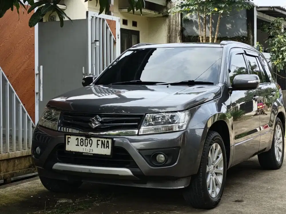 [RARE] Suzuki Grand Vitara - Facelift 2015 - Manual