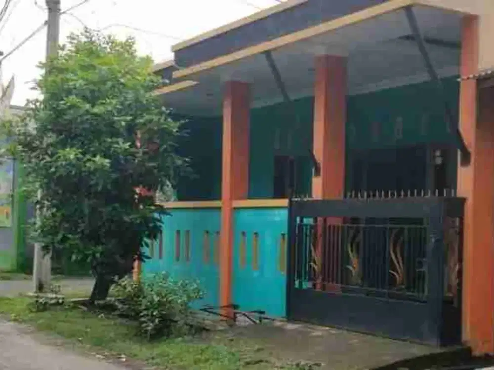Dijual rumah siap huni lokasi strategis