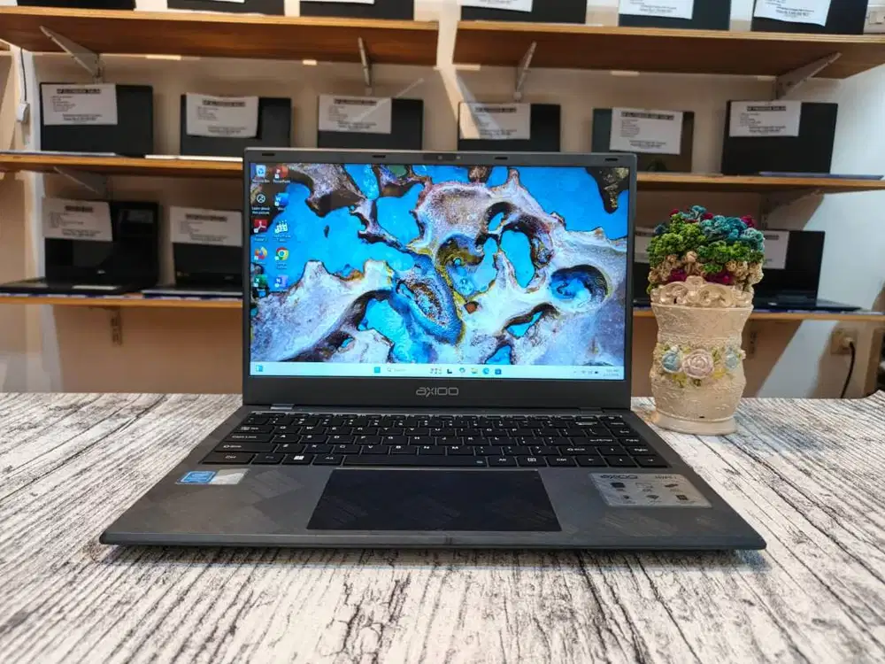 Laptop murah AXIOO HYPE 1 (CELERON N4020 / 4 GB / SSD 128 GB)
