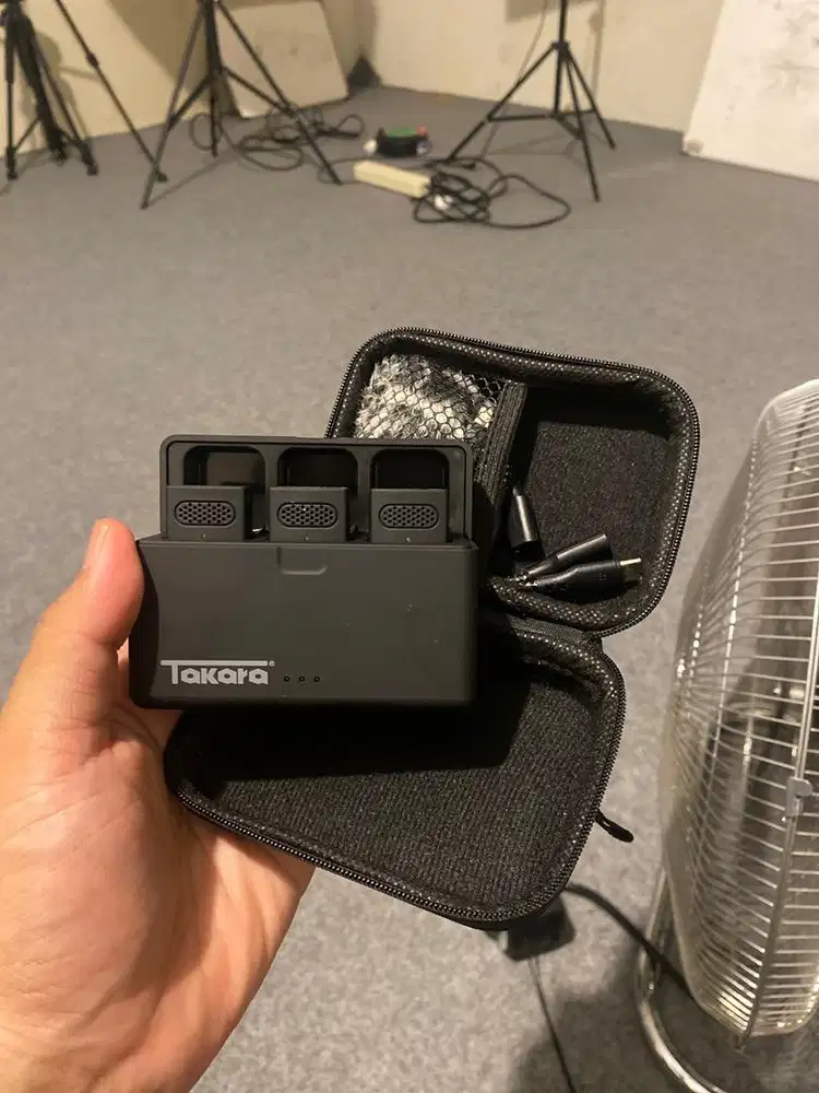 Mic buat konten (Takara)