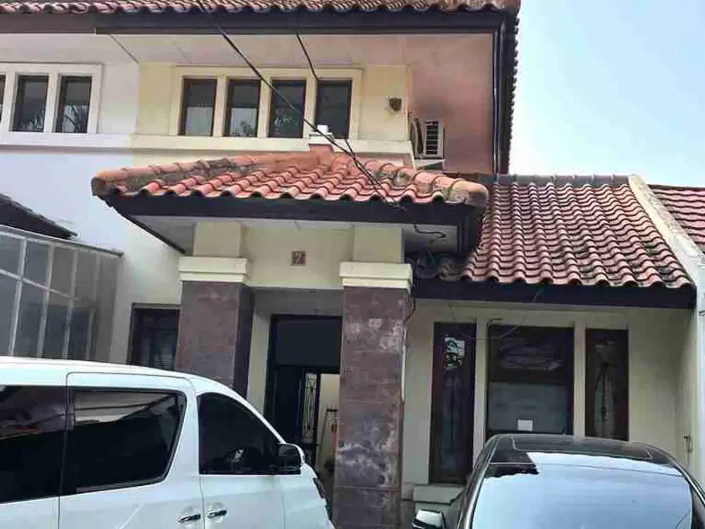 Rumah Dijual di Taman Parahyangan Lippo Karawaci Tangerang