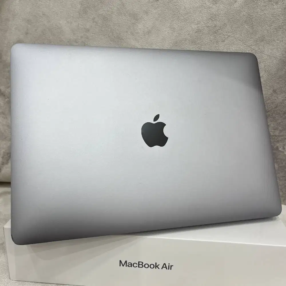 MacBook Air Retina 13 inch 2020 i5 8/512GB Fullset iBox