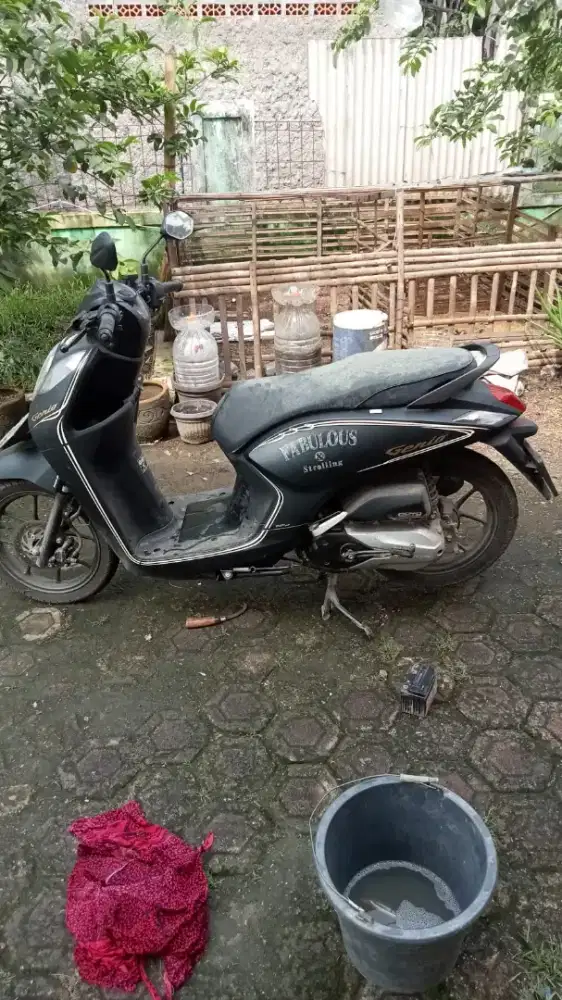 Honda genio 2022 hitam