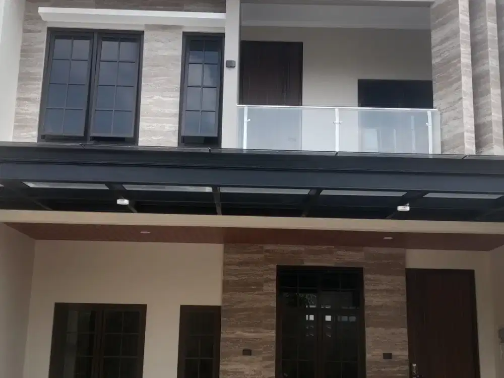 Rumah townhouse siap huni