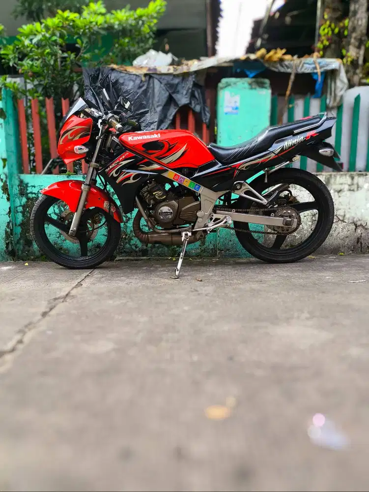 Ninja R Orange Limited Tangan Pertama