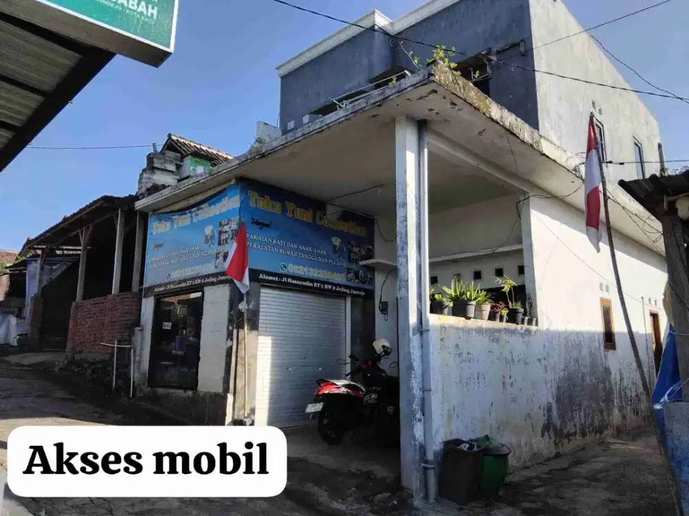 rumah 2 lantai 3 kamar tidur dekat polres kota batu