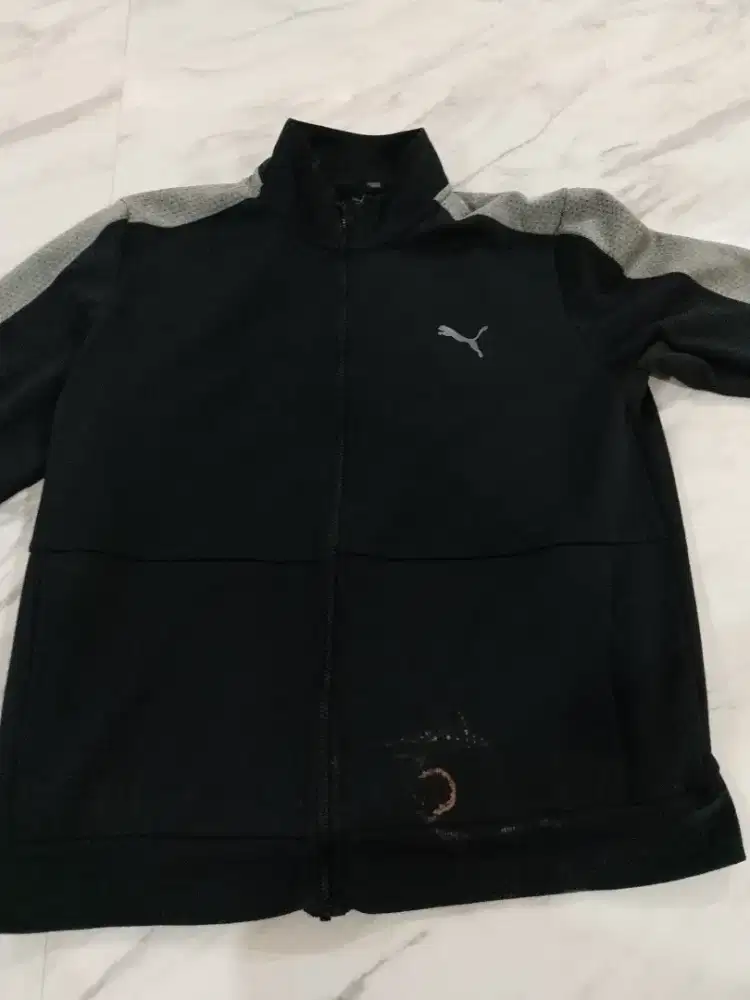 Jaket puma hitam