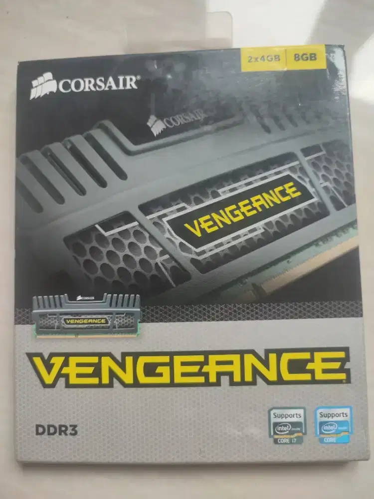Dijual RAM CORSAIR DDR3 2X4