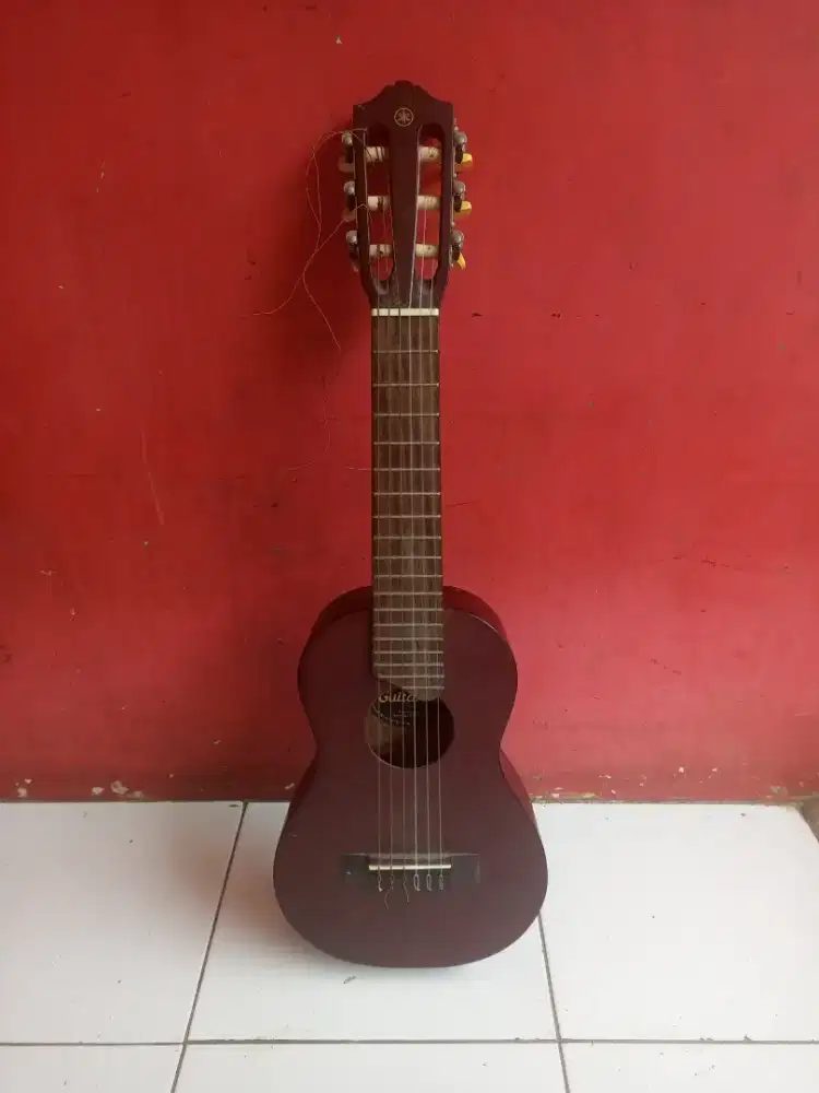 Yamaha guitalele GL-1
