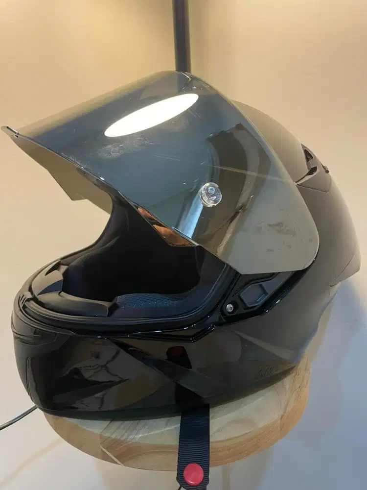 Kyt TTC hitam glossy