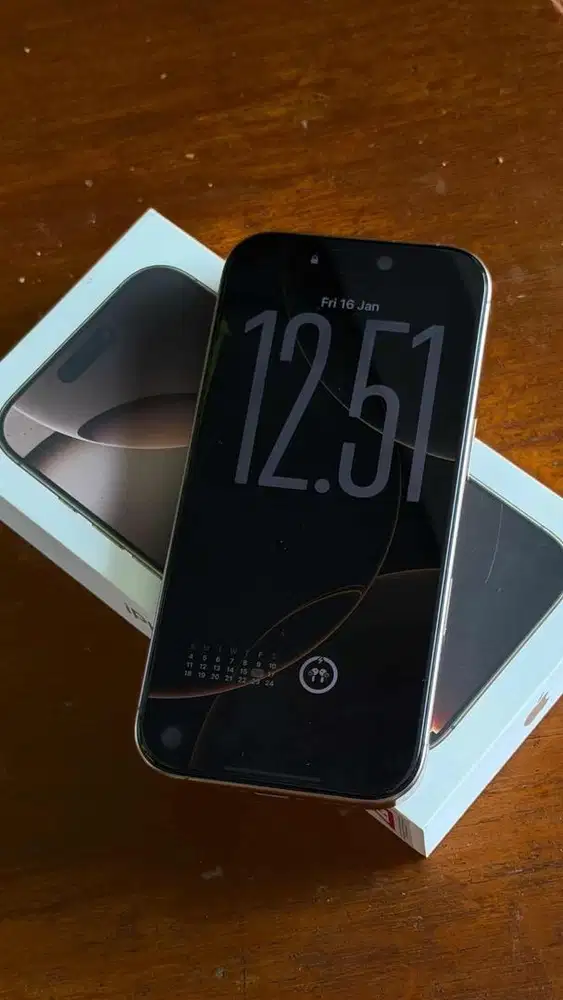 Iphone 16 pro 256gb desert titanium