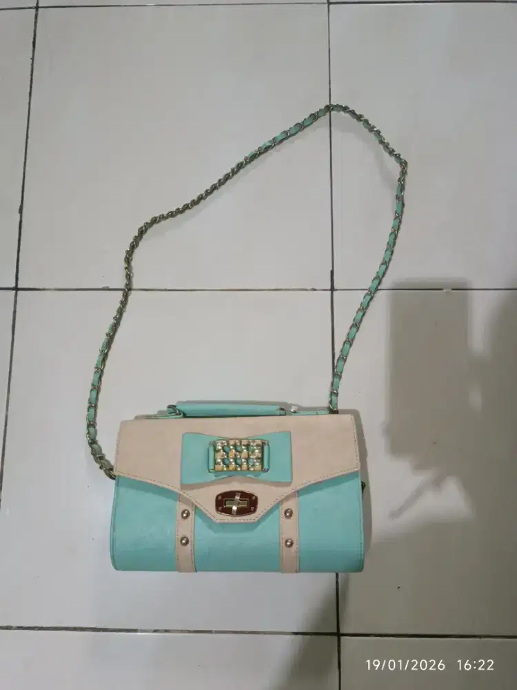 Tas fashion wanita