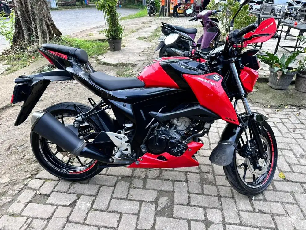 Suzuki GSX 150 S tahun 2017