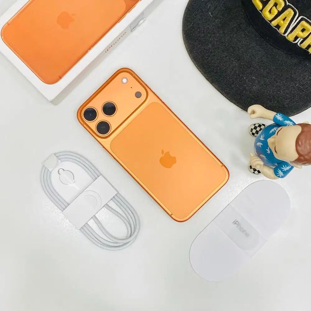 Second iPhone 17 promax 256 gb space cosmic orange garansi resmi