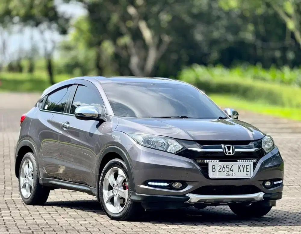 DP 5 jt! Km 80rb! Honda HRV E Matic 2018 CVT Antik Spt Baru!!