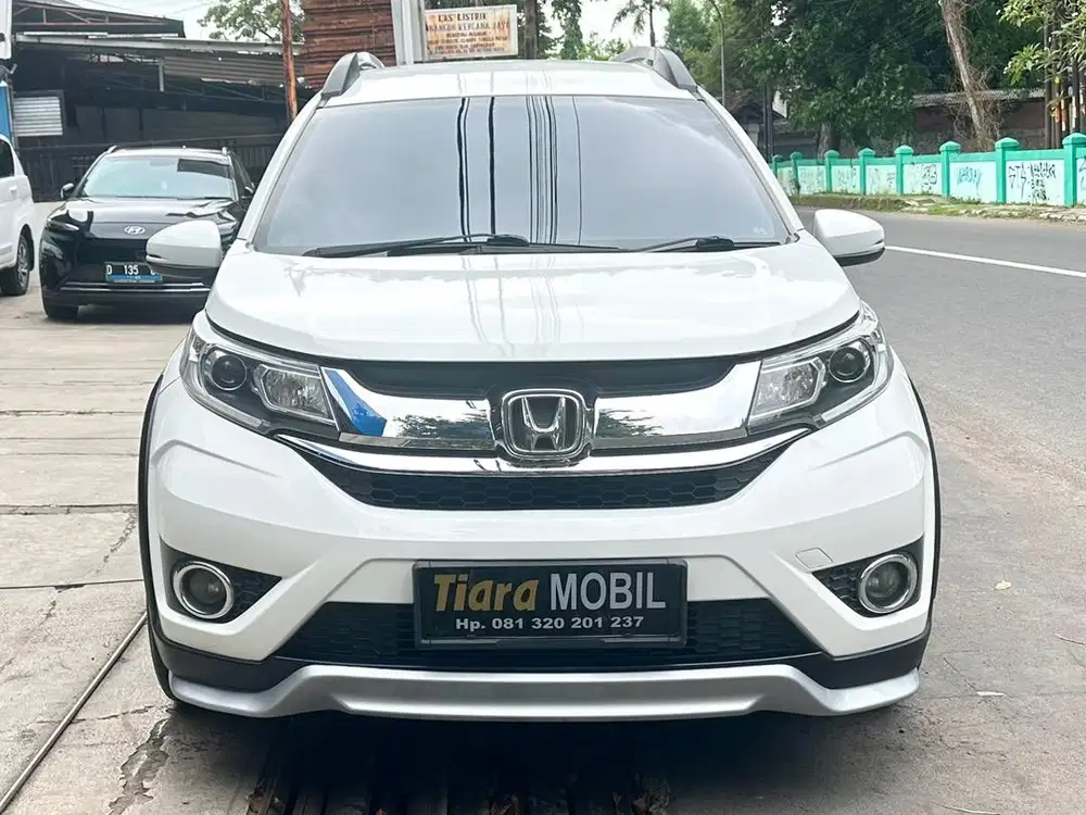 Honda BRV 1.5 Prestige CVT Automatic Th 2016