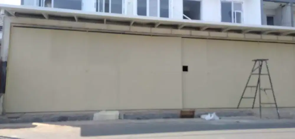 Pintu Henderson awet bergaransi