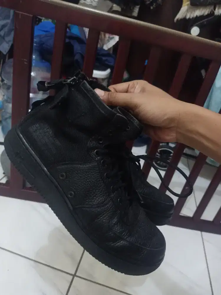 sepatu nike sf air firce 1 sz 43-44