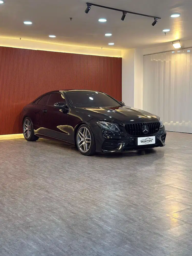 Mercedes E 300 AMG Coupe 2018 odo 37 Ribuan