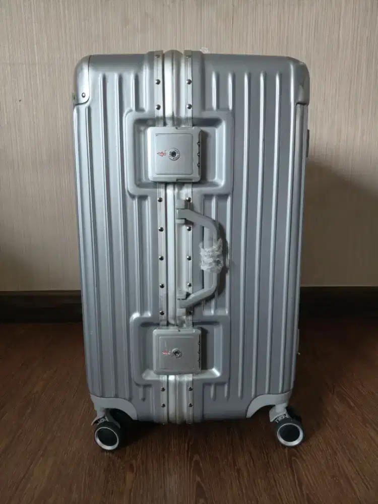 Koper Bagasi Rimowa Model Bekas Second 26 Inch Trunk Samsonite Premiun