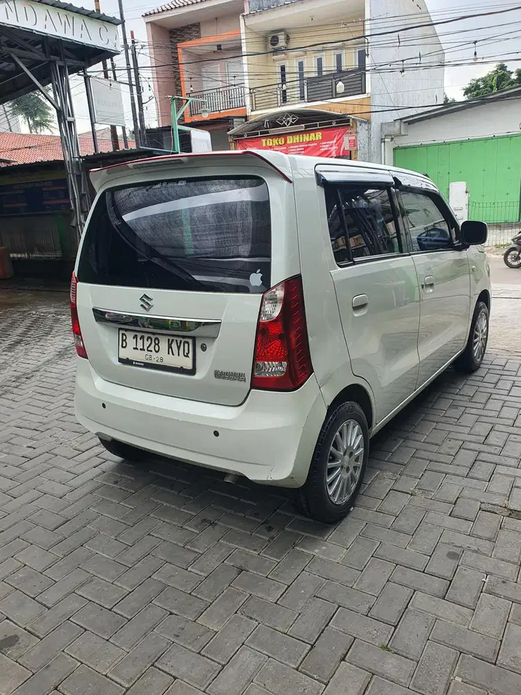 Suzuki Wagon R 2015 Bensin