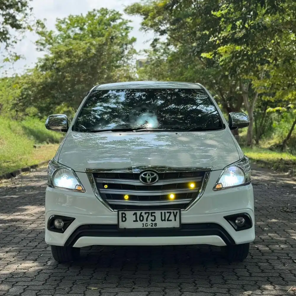 LOW KM INNOVA G AT BENSIN BARONG