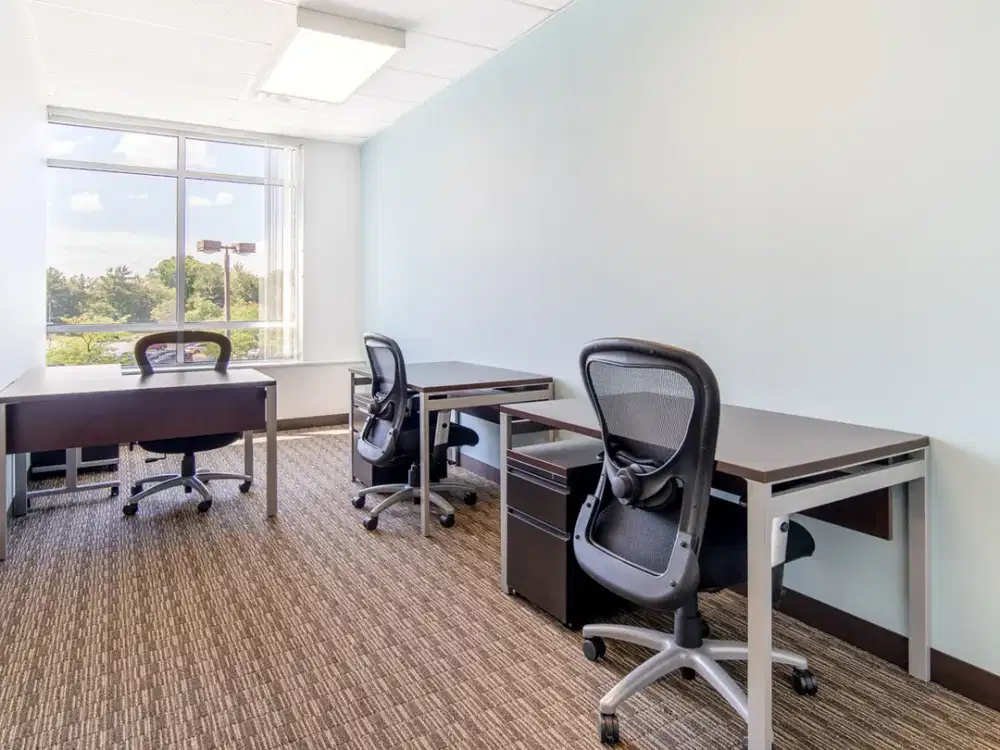 Regus - Singosari Residence Semarang (Kantor Pribadi 5 orang)