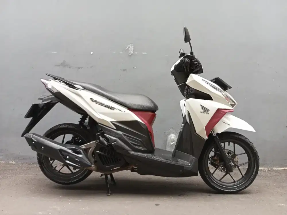 Super mulus bagus orsinil terawat Honda Vario 150cc