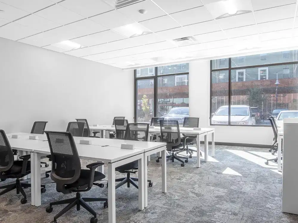 Regus - Renon Landmark (Op2)