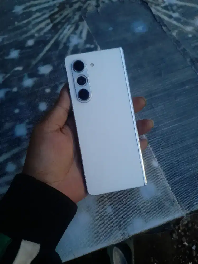 Samsung z fold5 layar dalam mati (bisa tt