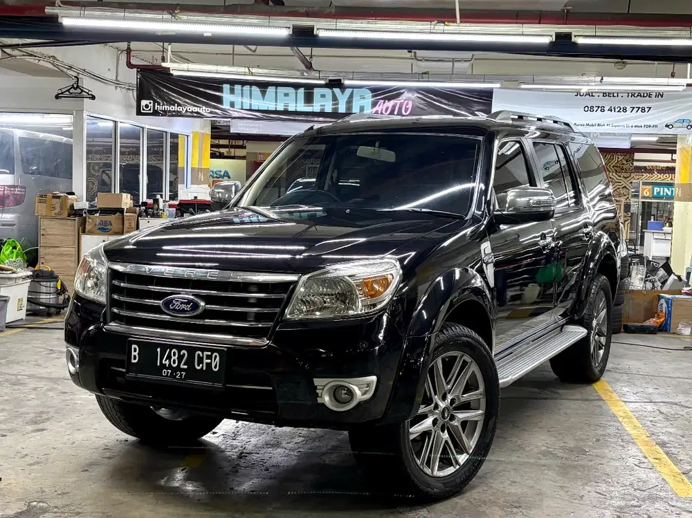 Ford Everest 2011 2.5 XLT Automatic Hitam
