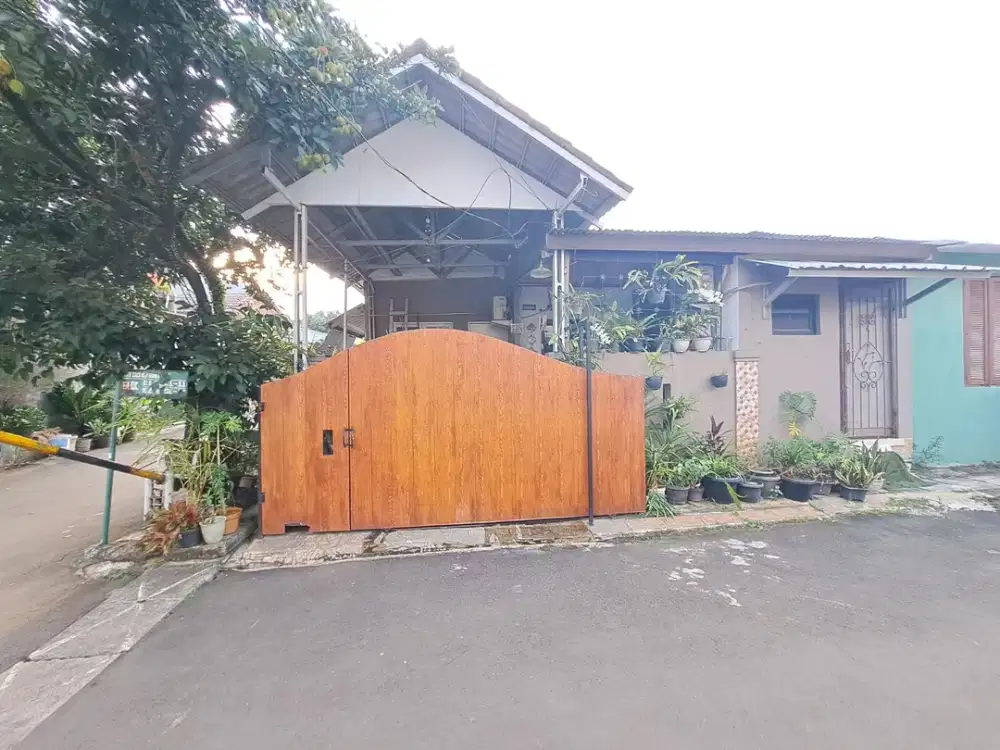 Rumah Hook Asri 8 menit ke Mall Paradise Walk Serpong Bisa KPR J-39298