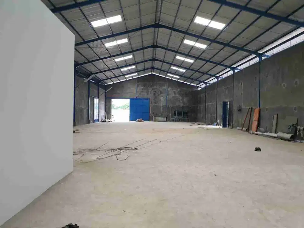 DISEWAKAN – GUDANG SIAP PAKAI DI JL. RAYA LEGOK, TANGERANG