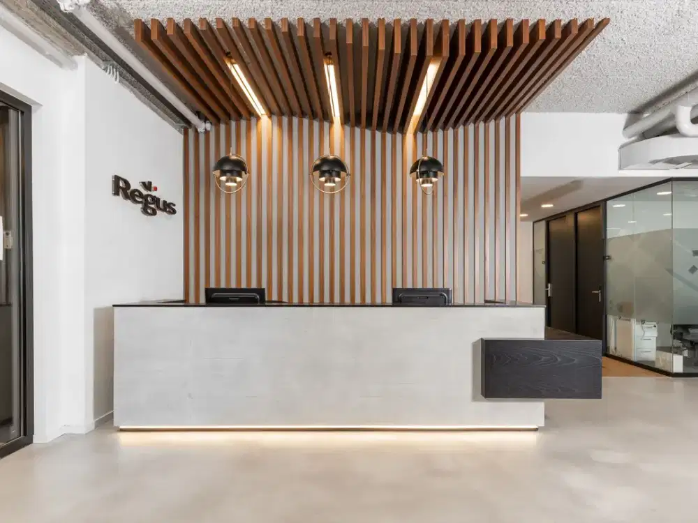 Regus - Kensington Tower (Coworking)