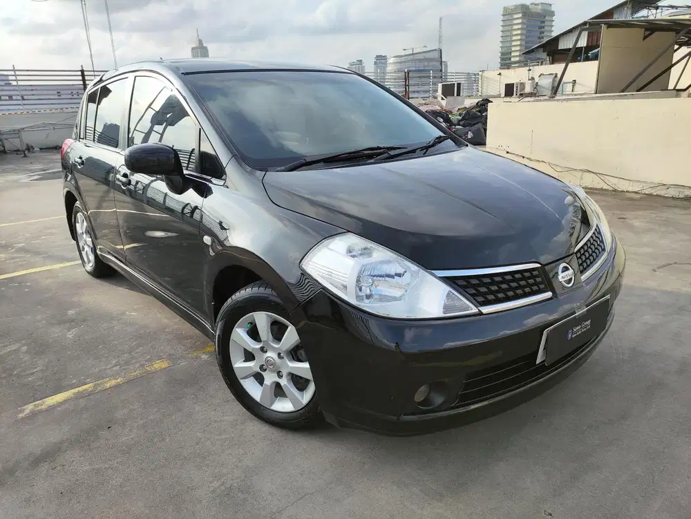 Nissan Latio 1.8 2008 A/T