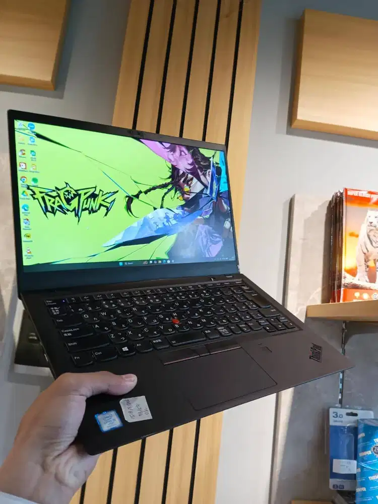 Jual Laptop second Lenovo Thinkpad X1 Carbon 6th Core i5 Gen 8 8/256GB