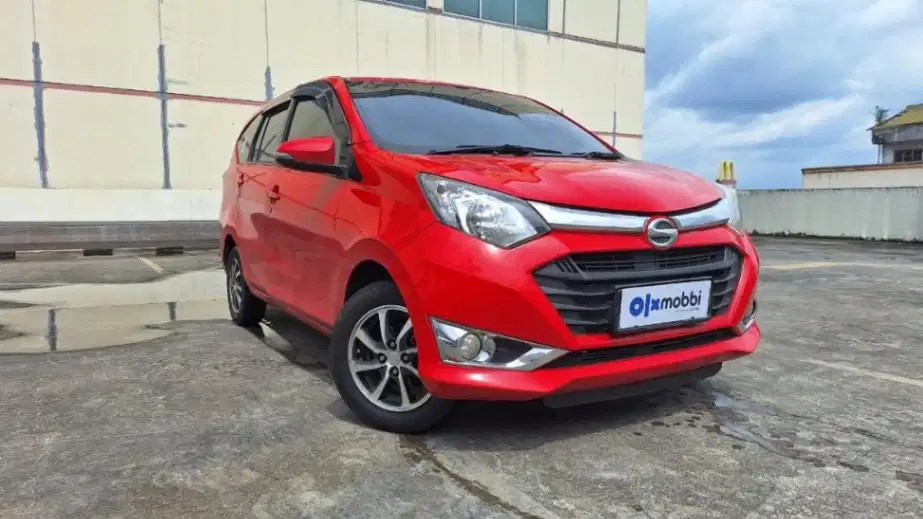 TERMURAH Daihatsu Sigra 1.2 R Bensin-AT 2016 SOK B