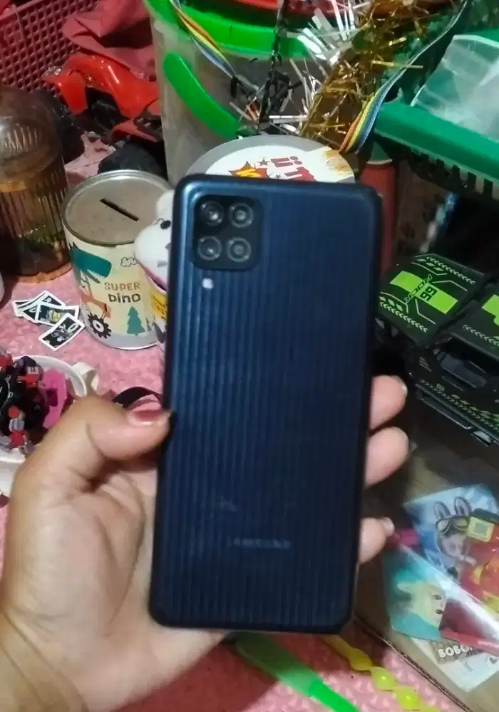 Samsung Galaxy M12 ram 4+4/64!.