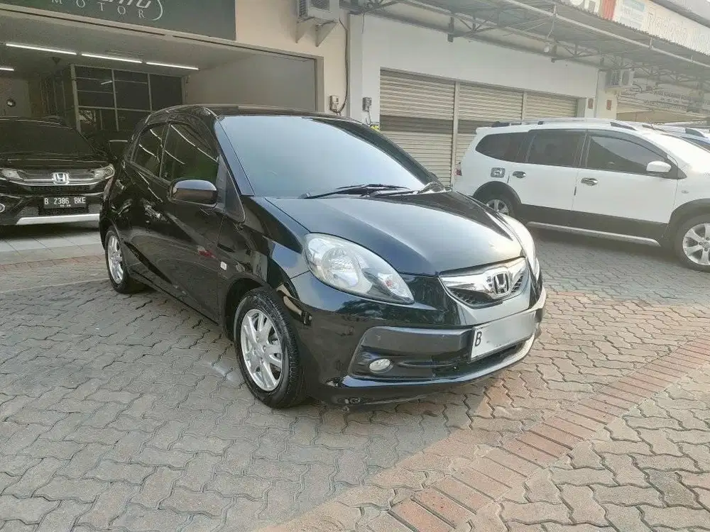 KM 49 RB BRIO E MANUAL 2015 HITAM HONDA